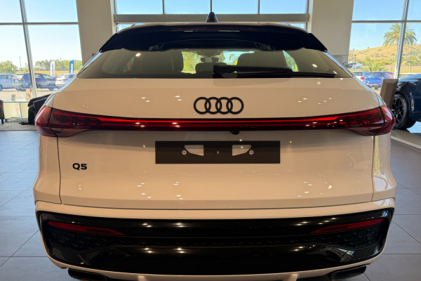 2025 Audi Q5 FY TFSI Sport SUV Image 7