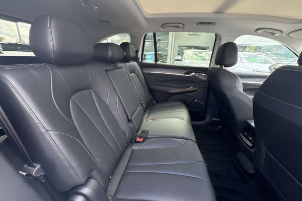 2025 MG QS IS31 Essence SUV Image 30