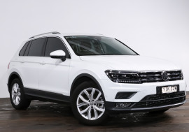 Volkswagen Tiguan 132 Tsi Comfortline Volkswagen Tiguan 132 Tsi Comfortline Auto