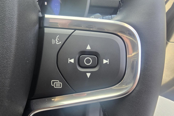 2026 Volvo XC40 XZ Plus B4 SUV Image 18
