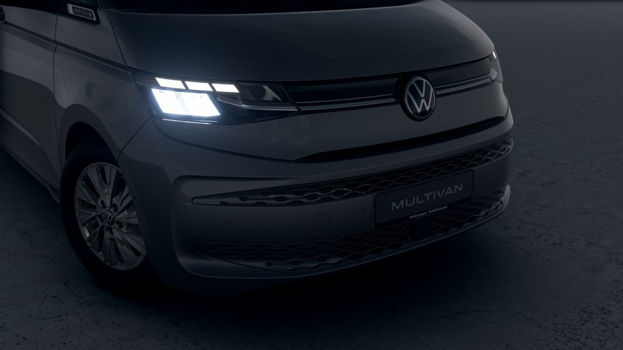 2024 MY25 Volkswagen Multivan T7 TDI360 Life LWB People Mover Image 5
