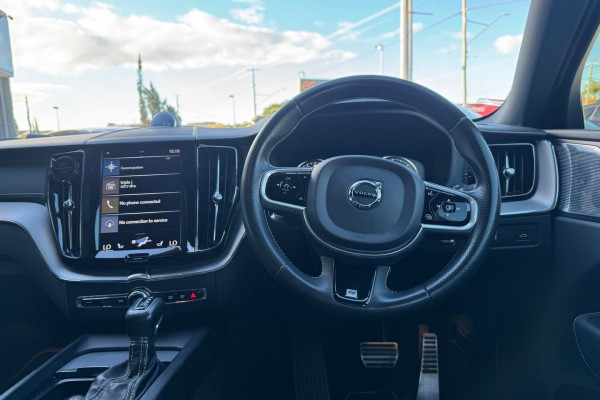2018 Volvo XC60 UZ D5 R-Design SUV Image 11