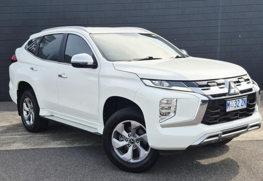 2024 Mitsubishi Pajero Sport QG GLX SUV Image 1