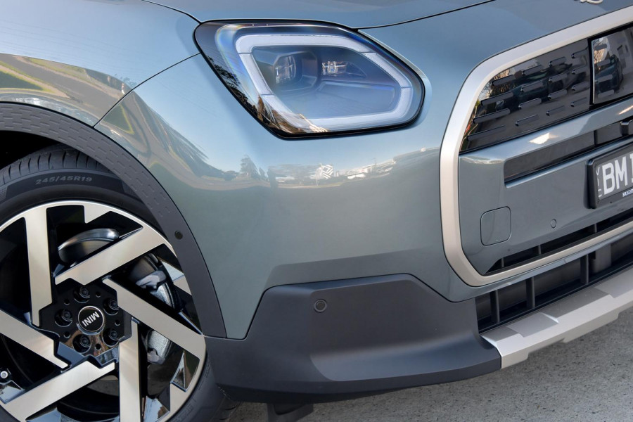 2026 MINI Countryman U25 E Favoured SUV