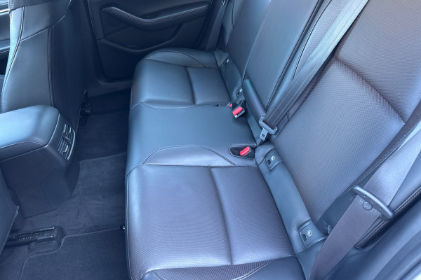 2019 Mazda 3 BP Series G25 GT Sedan Image 11