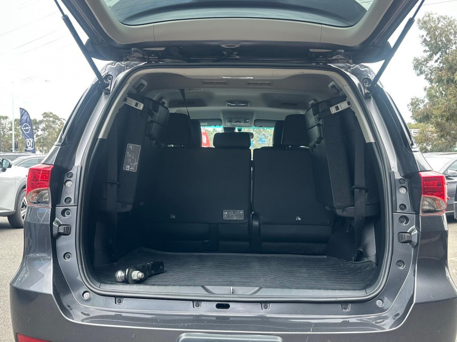 2023 Toyota Fortuner GUN156R GXL SUV Image 23