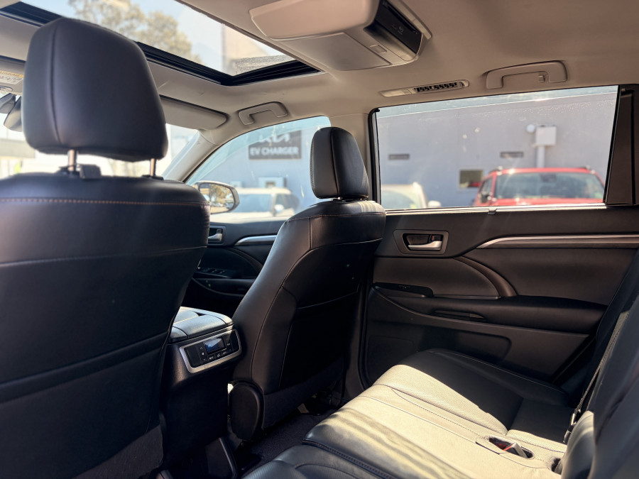 2018 Toyota Kluger GSU50R Grande SUV Image 15