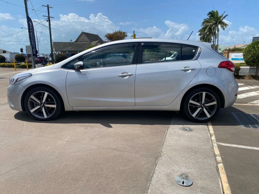 2017 MY18 Kia Cerato YD Sport+ Hatch Image 8