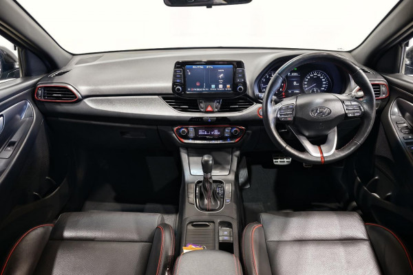 2018 Hyundai i30 PD SR Hatch Image 16