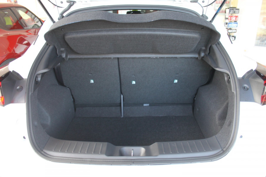 2020 Nissan JUKE F16 ST-L Suv Image 7