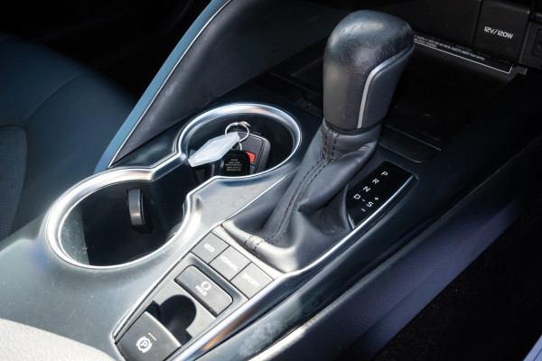 2019 Toyota Camry SX Sedan Image 13