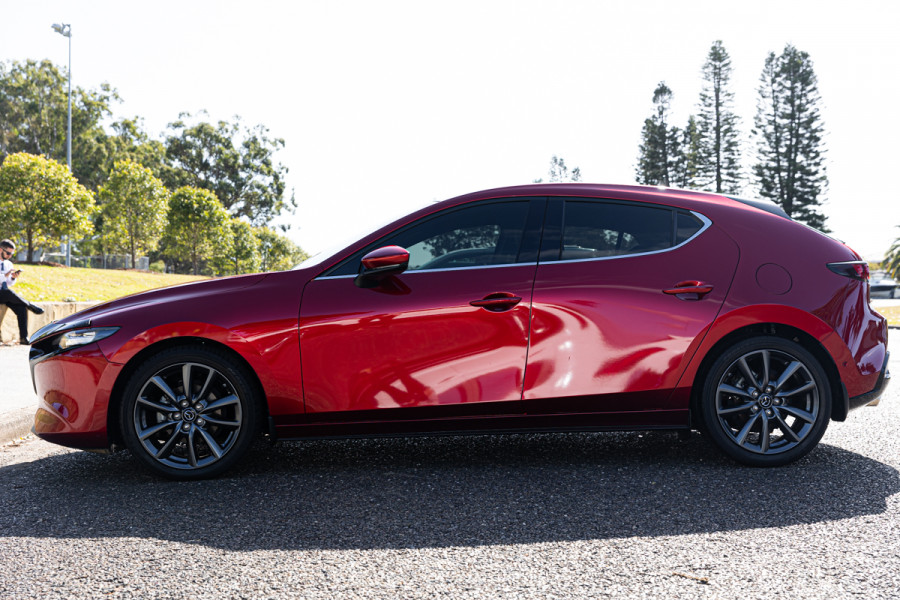 2020 Mazda 3 BP G20 Touring Hatch Image 8