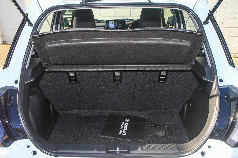 2025 Suzuki Swift UZ Hybrid Hatch Image 15