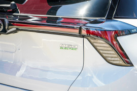 2024 MG MG4 MEH32 Essence 64 Hatch