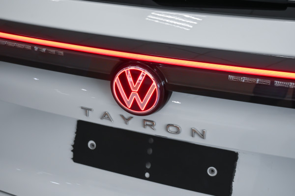 2025 Volkswagen Tayron R4 195TSI R-Line SUV image 23