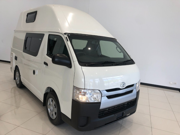 2018 Toyota Hiace TRH221R High roof van