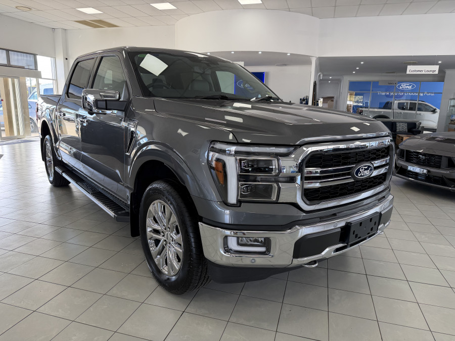 2024 Ford F-150  Lariat Dual Cab Image 1