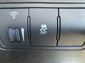 2016 MY17 Hyundai Accent RB4 Active Hatch image 17