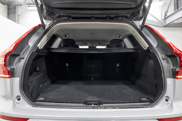 2026 Volvo XC60 UZ B5 Plus 2L Mild Hybrid AWD SUV Image 8
