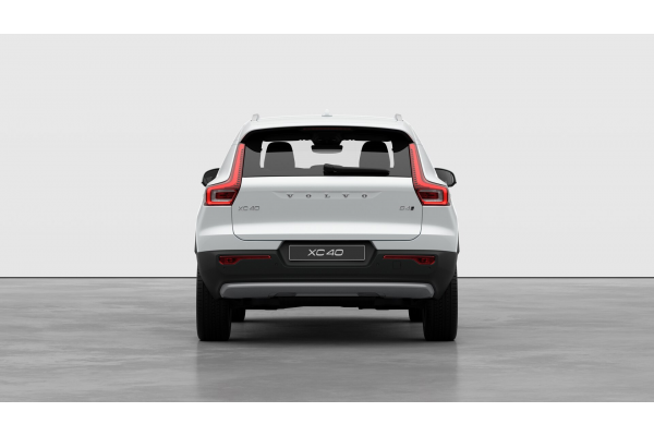 2026 Volvo XC40 XZ Ultra B4 Bright SUV Image 4