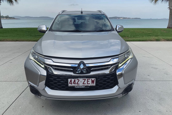 2019 Mitsubishi Pajero Sport QE GLX SUV Image 2