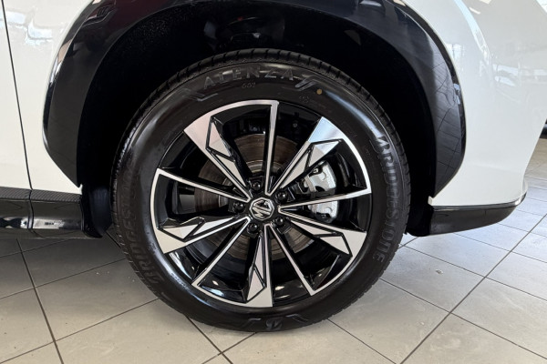 2025 MG HS AS33H Essence Hybrid+ SUV Image 7