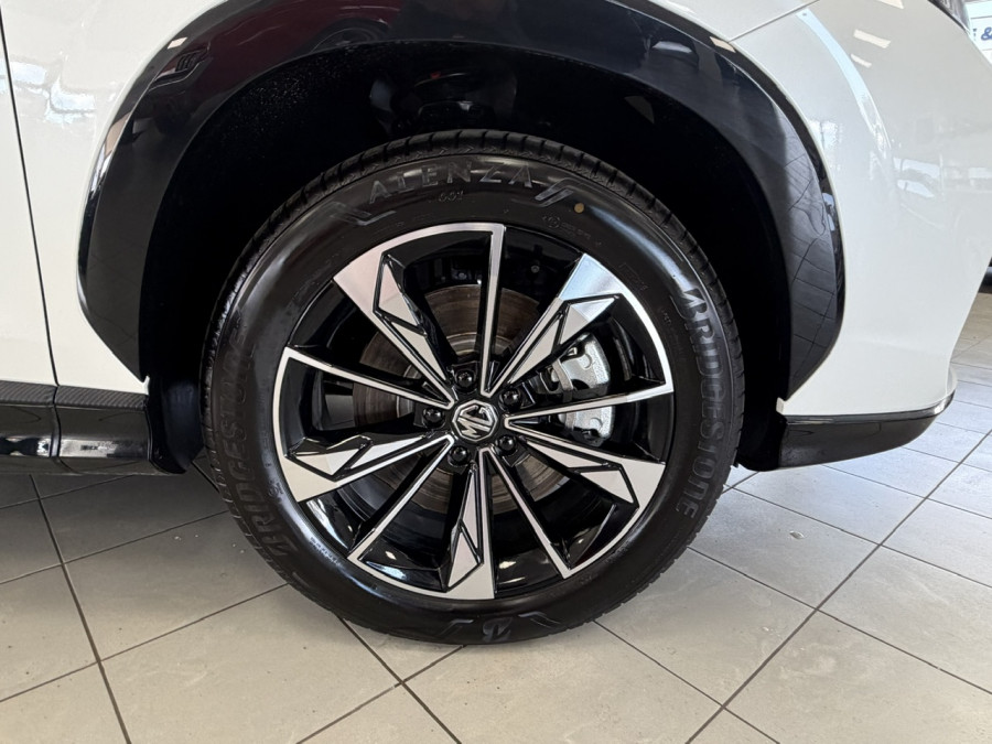 2025 MG HS AS33H Essence Hybrid+ SUV Image 7