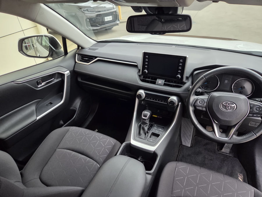 2021 Toyota RAV4 AXAH52R GXL SUV Image 14
