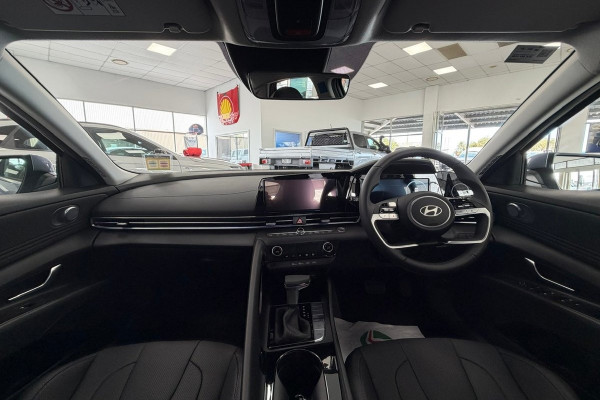 2026 Hyundai i30 CN7.V4 Elite Hybrid Sedan Image 16