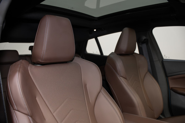 2024 BMW iX2 xDrive30 M Sport SUV image 4