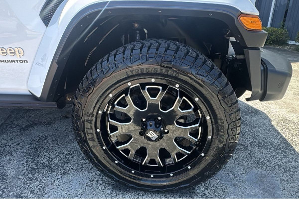 2020 Jeep Gladiator JT Overland Pickup Image 26