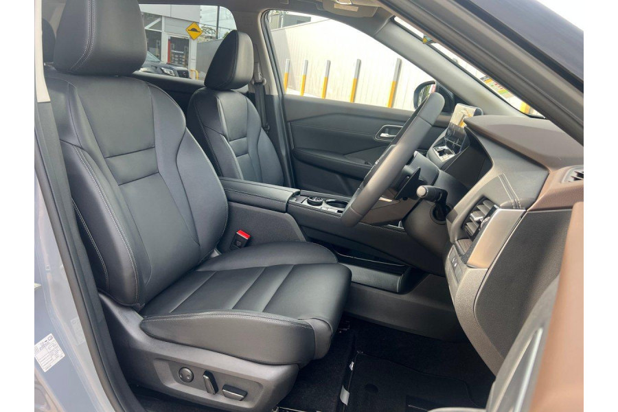 2024 MY25 Nissan X-TRAIL T33 Ti SUV Image 16