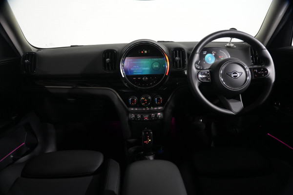 2021 MINI Countryman C Classic SUV Image 13