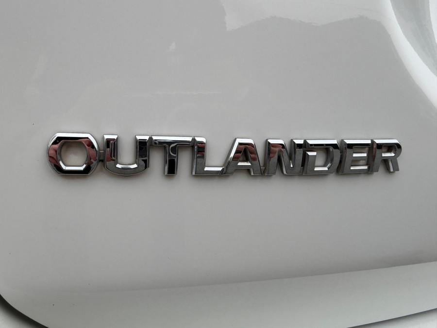 2016 MY17 Mitsubishi Outlander ZK LS Safety Pack SUV Image 28