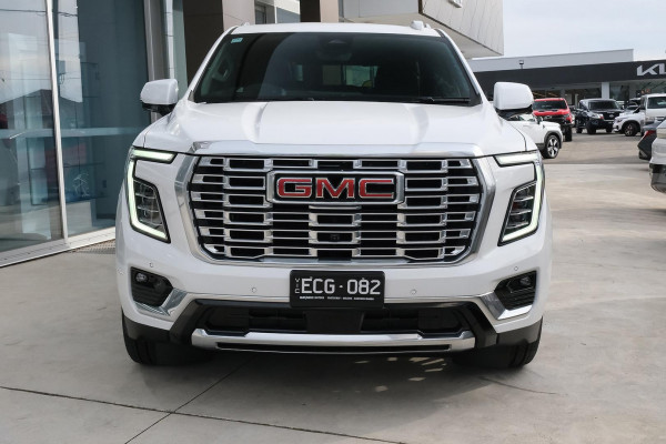 2025 GMC Yukon T1 Denali SUV Image 3