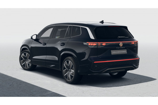 2025 MY26 Volkswagen Tayron R4 195TSI R-Line SUV Image 3