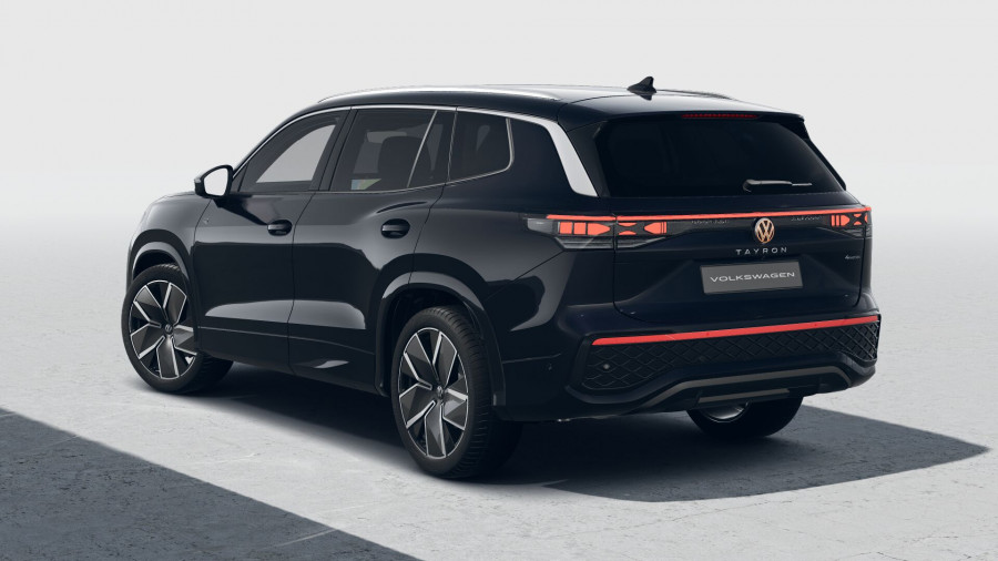 2025 MY26 Volkswagen Tayron R4 195TSI R-Line SUV Image 3