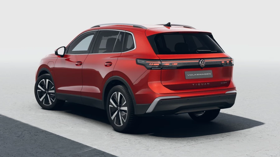 2026 Volkswagen Tiguan CT 150TSI eHybrid Elegance SUV Image 3