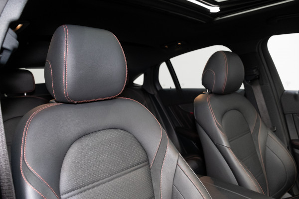 2023 Mercedes-Benz GLC-Class GLC300 SUV Image 4