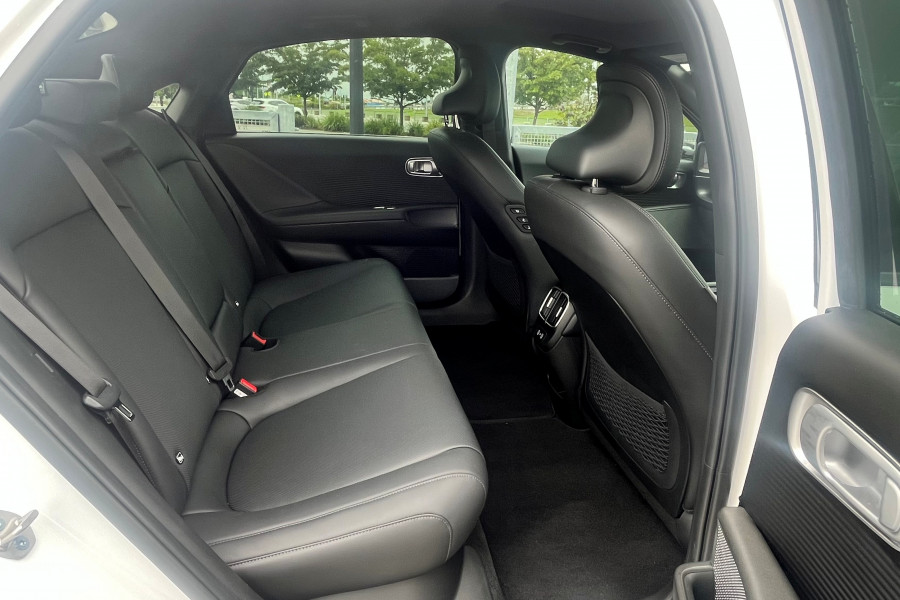 2023 Hyundai IONIQ 6 CE.V1 Epiq Sedan Image 15