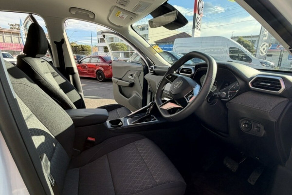 2026 MY26.5 MG ZS ZS32 Vibe SUV Image 16