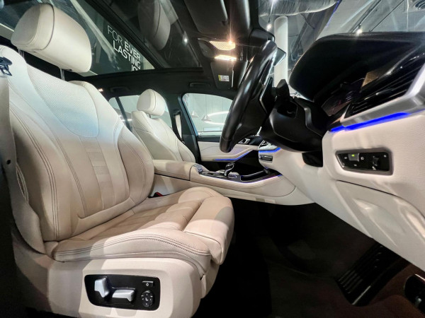 2022 BMW X5 G05 xDrive40i M Sport SUV image 9