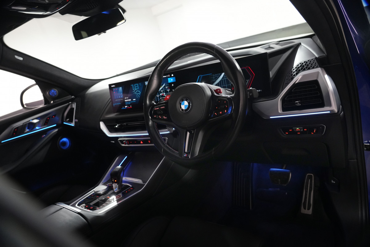 2023 BMW XM V8 Hybrid SUV