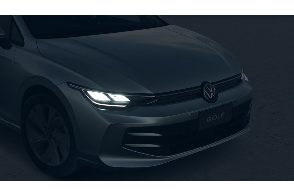 2026 Volkswagen Golf 8.5 110TSI Life Hatch Image 4