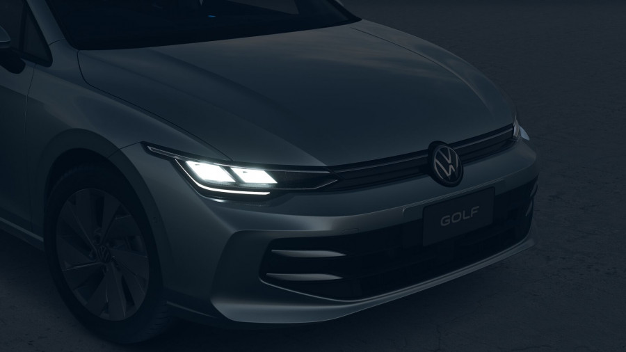 2026 Volkswagen Golf 8.5 110TSI Life Hatch Image 4