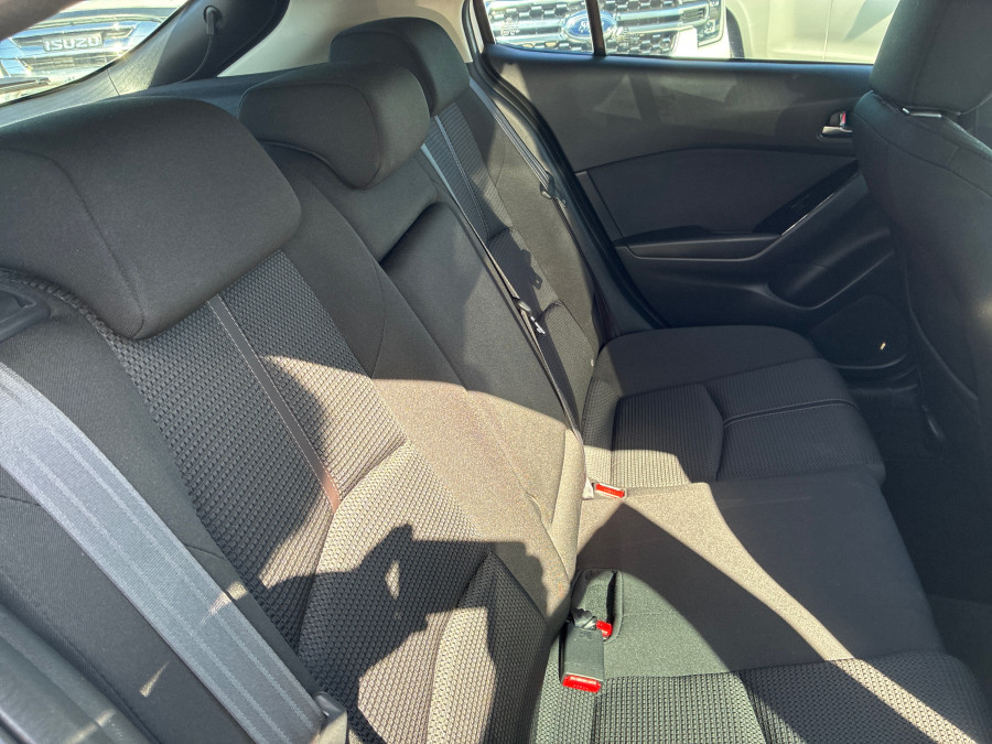 2017 Mazda 3 BN5478 Maxx Hatch Image 13