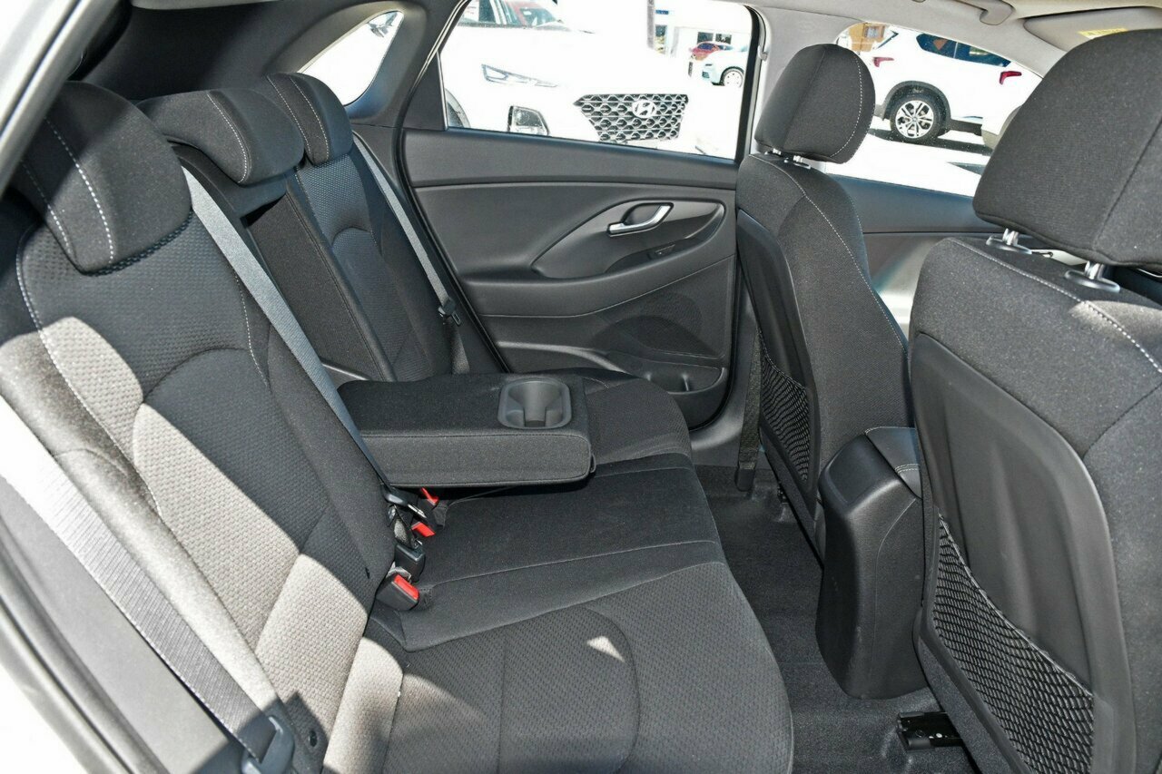 2020 Hyundai i30 PD2 Active Hatch Image 15