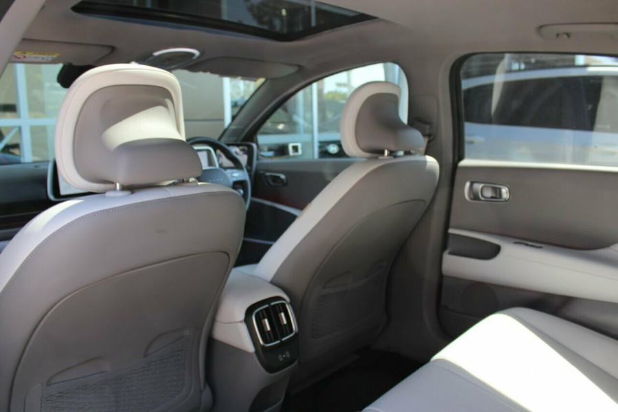 2023 Hyundai IONIQ 6 CE.V1 Epiq Sedan Image 11