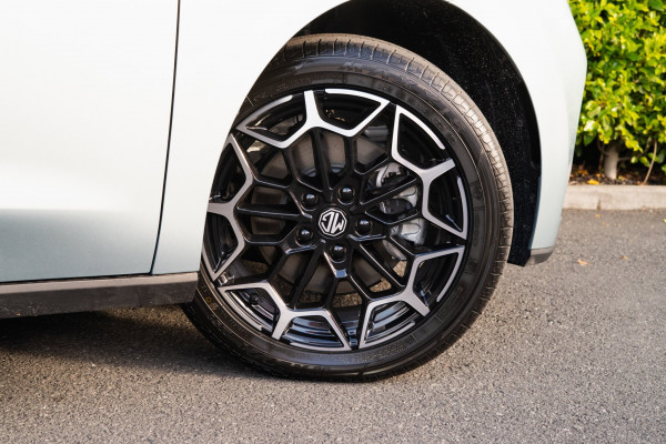2026 MG MG4 Hatch Image 8