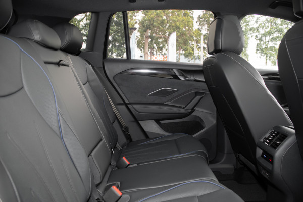 2026 Volkswagen Tiguan 195TSI R-Line SUV image 10